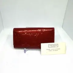 LOUIS VUITTON モノグラム ヴェルニ ミュルティクレ4連キーケース