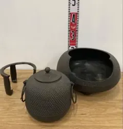 鉄瓶 茶釜 釜 五徳 セット 伝統工芸品 茶釜＆風炉釜 南部鉄器のサムネイル