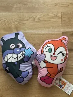 バイキンマン　ドキンちゃん クッション　2体セット