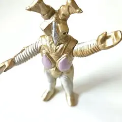 ウルトラマン 怪獣 キングジョーゼットンソフビ フィギュア♪。(限定版)のサムネイル
