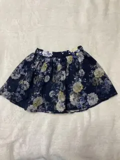 タルティーヌ エ　ショコラ　ネイビー 花柄 フレアスカート