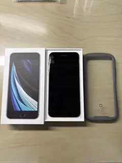 iPhoneSE2 第二世代　64GB ホワイト　スマホカバーセット