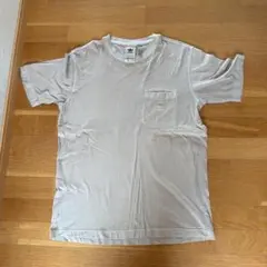 アディダス　トレフォイル エッセンシャルズ+ ダイポケットTシャツ