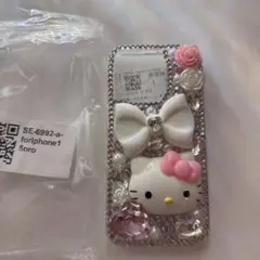 ハローキティ　iPhone15 スマホケース　クリアケース　キラキラ　デコ