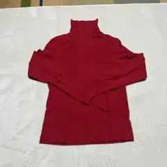 ハイネックTシャツ　レディース　赤