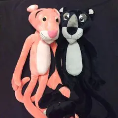 【新品タグ付き】プレミアムジャンボ　ピンクパンサーとブラックパンサーぬいぐるみ