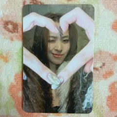 ITZY TUNNEL VISION リュジン　　トレカ