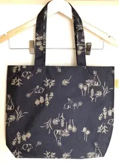 美品　うさぎ柄 トートバッグ　ラビット