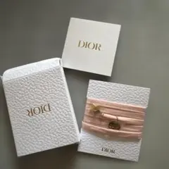 DIOR ノベルティアクセサリー　紐ブレスレット　未使用　非売品今日限定650円のサムネイル