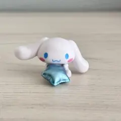 シナモン きらめきバルーンフィギュア