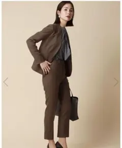 新品タグ付き♡定価16000円　スーツカンパニー　テーパードパンツ