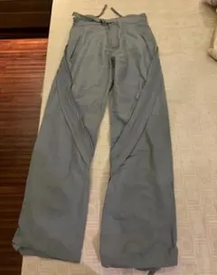 ナイロンパンツ スラックス