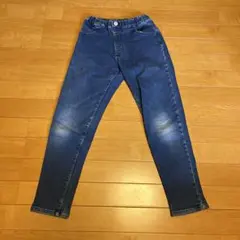 Item thumbnail for item f500ba67-cad5-490a-be7e-01fda3c4986a