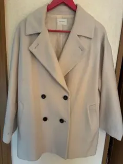 Doux Archives 美品❣️ベージュ ダブルブレストピーコート