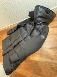 カナダグース ブラックレーベル レディース