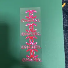 CHANEL ピンクロゴステッカー