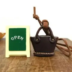 Item thumbnail for item 03e68e89-9b60-4970-b348-b070ce80dece