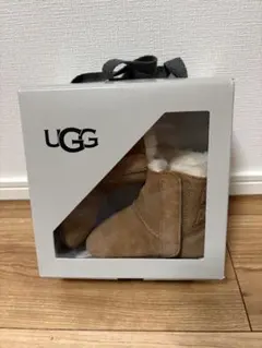 【新品未使用】UGG ブラウン スエード ベビー ブーツ 11cm