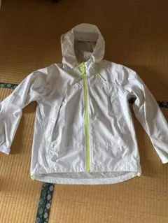 軽量フード付きジャケット ホワイト