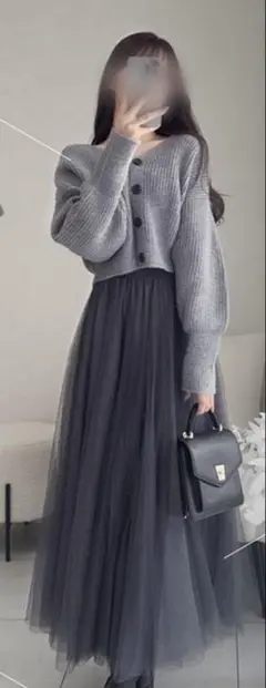 ボリュームロングチュールスカート