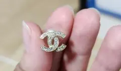 値下げ♡CHANEL ココマーク ラインストーン ピアス 片耳用のサムネイル