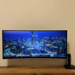 ウルトラワイド