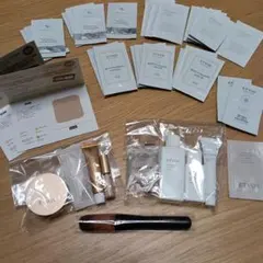 ETVOS パーフェクトキットⅡピンクベージュ　おまけサンプル30点付き