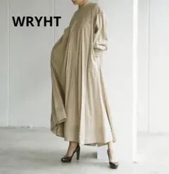 WRYHT ボリュームロングワンピース ベージュ　ギャザー　綿麻のサムネイル