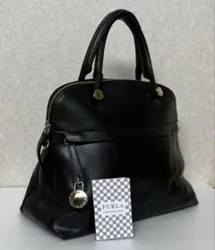FURLA ブラック レザーハンドバッグ（ショルダーなし）