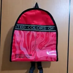 UNITED COLORS OF BENETTON .赤 リュック