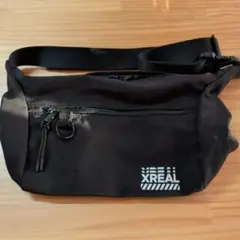 【美品】XREAL ボディバッグ 黒 大容量 ユニセックス 軽量
