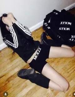 2026年最新】drawlsの人気アイテム - メルカリ