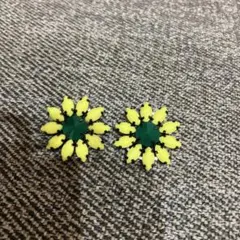 新品未使用※ ROSEBUDローズバッド フラワーモチーフピアス