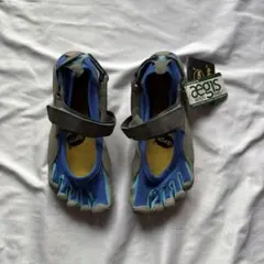 vibram five fingers mary jane shoesのサムネイル