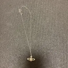 土星モチーフ ネックレス ストーン　ヴィヴィアン