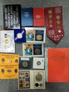 002 遺品整理品　メダルなど色々まとめ 遺品整理品 海外コインセット メダルなど色々まとめ - メルカリ