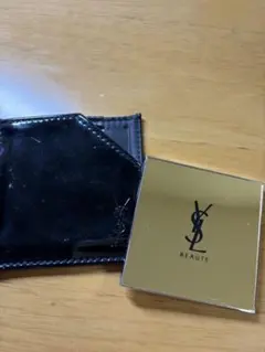 YSL BEAUTE ゴールド コンパクトミラー ケース付のサムネイル