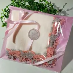 【新品】近沢レース　ローズヒップ　タオルハンカチ