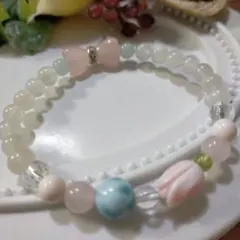 天然石ブレスレット　クィーンコンクシェルチューリップ　ラリマー　他