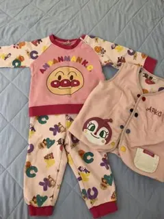 アンパンマンキッズコレクション　パジャマ 女の子90