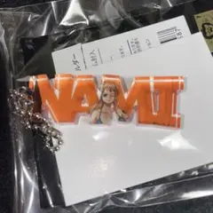 ONE PIECE ナミ　アクリルキーホルダー
