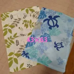 りーふとハワイカメ模様の枕カバー2枚セット