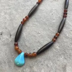 226 天然ターコイズトップとホーンビーズのオリジナルネックレス　サーファー