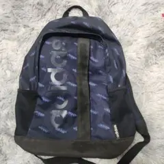 adidas ネイビー ロゴリュック