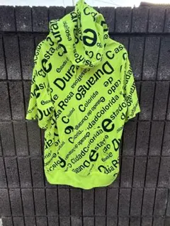 蛍光グリーン 文字プリント フード付きパーカー