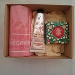 ロクシタン　ハンドタオル　ギフトセット