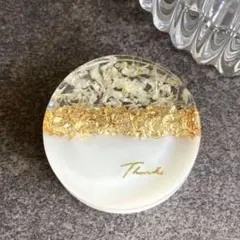 SALE❣️お花 × 白 レジン ハンドメイド ブローチ ヘアゴム キラキラ 韓国