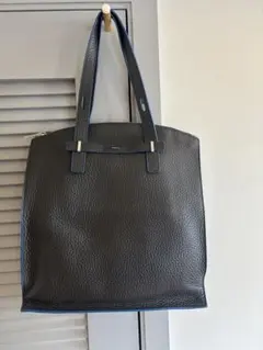 2025年最新】FURLA 特徴：縦長 トートバッグの人気アイテム