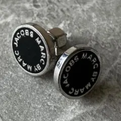 MARC JACOBS マークジェイコブス　ピアス　ブラック　シルバー