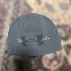 アンダーアーマー ニット帽 ビーニー グレー